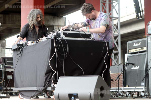 EFRIM MANUEL MENUCK - 2019-06-09 - PARIS - Parc de la Villette - Scene Peripherique - 